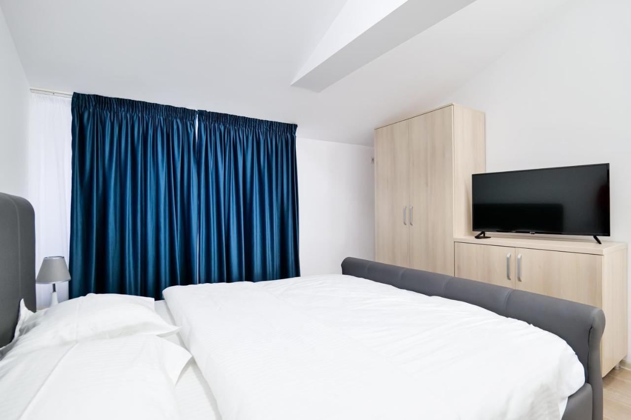 Hotel Ema&Zain Boekarest Buitenkant foto